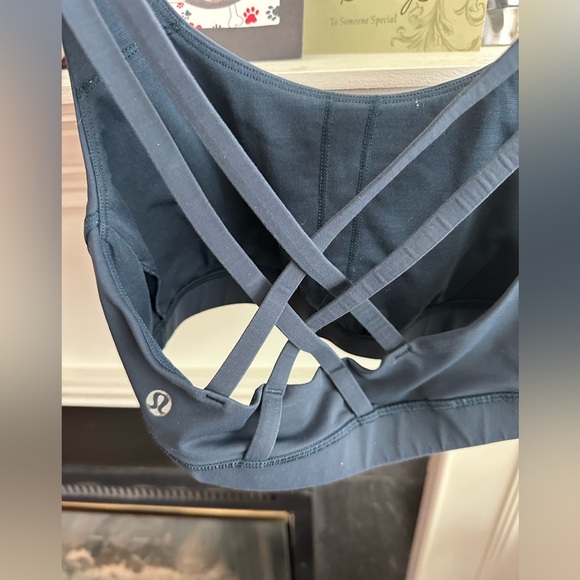 Lululemon Women's Navy/teal Blue Sports Bra - Picture 2 of 4